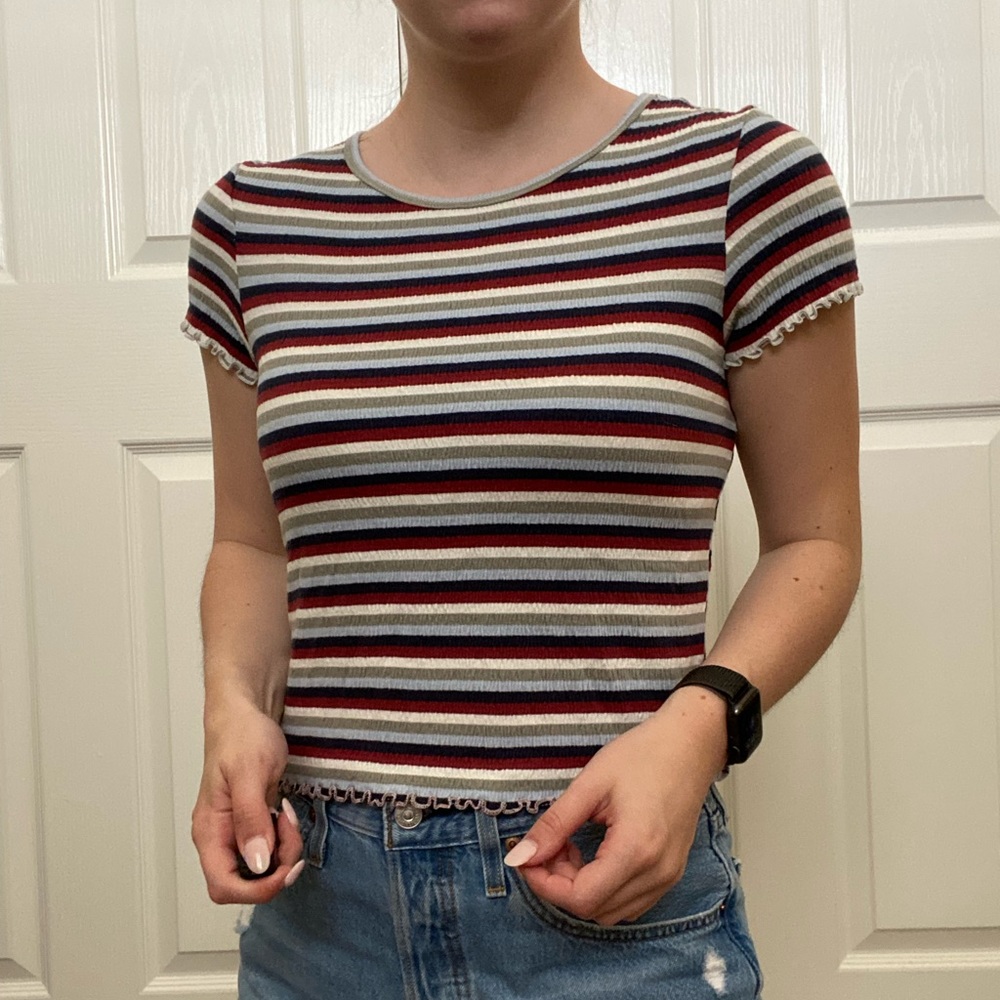 American eagle striped ruffle crop top